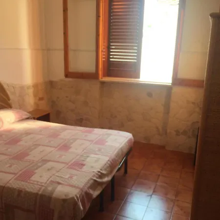 Holiday home Baia Via Del Glicine *